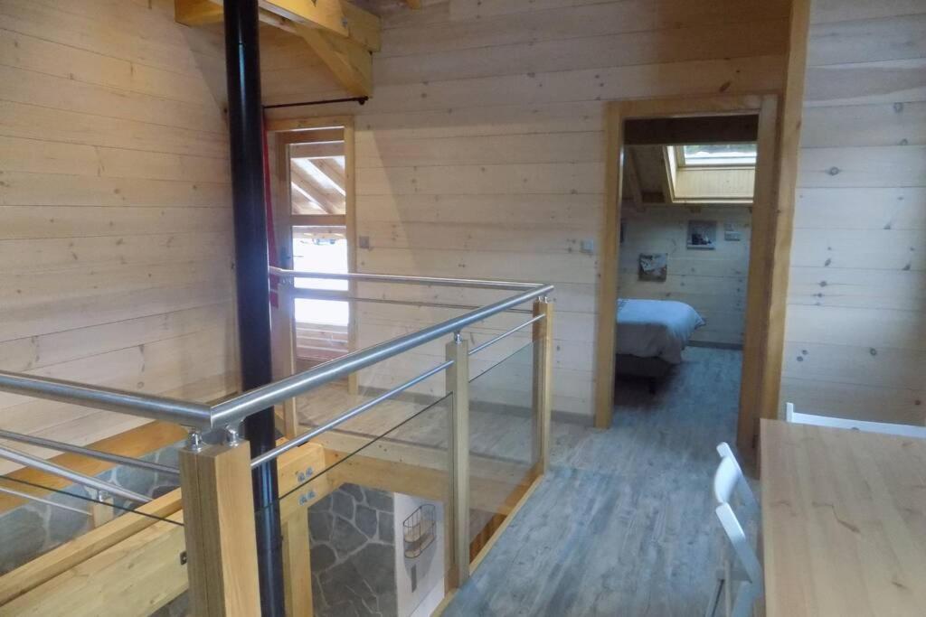 Chalet Des Charbonniers Avec Etang Saint-Maurice-sur-Moselle Exterior foto